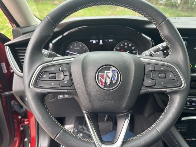 Used 2023 Buick Envision Avenir image 17