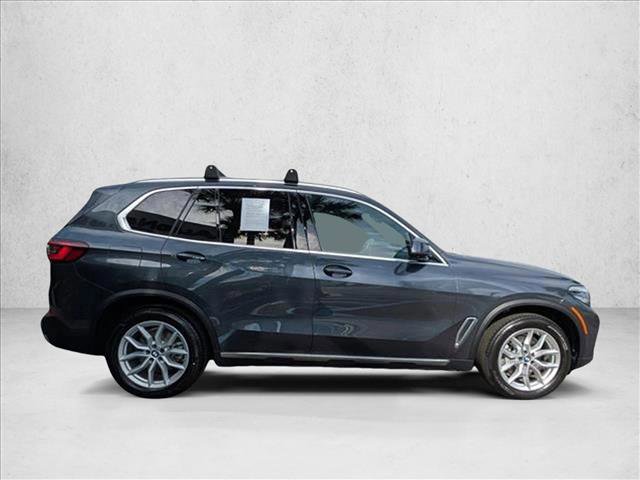 Used 2022 BMW X5 sDrive40i w/ Premium Package image 4