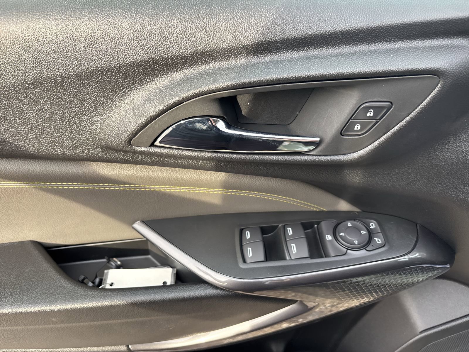 New 2026 Chevrolet Trax ACTIV FWD image 16