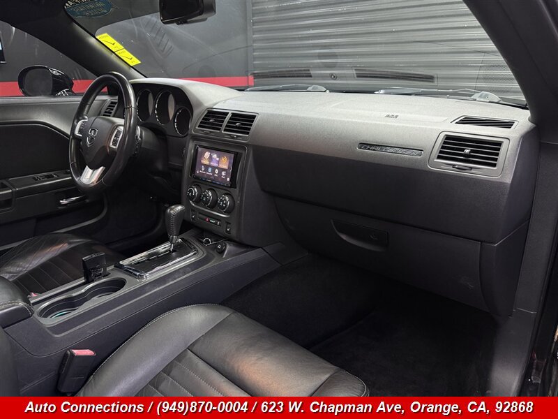 Used 2013 Dodge Challenger R/T Plus RWD image 10