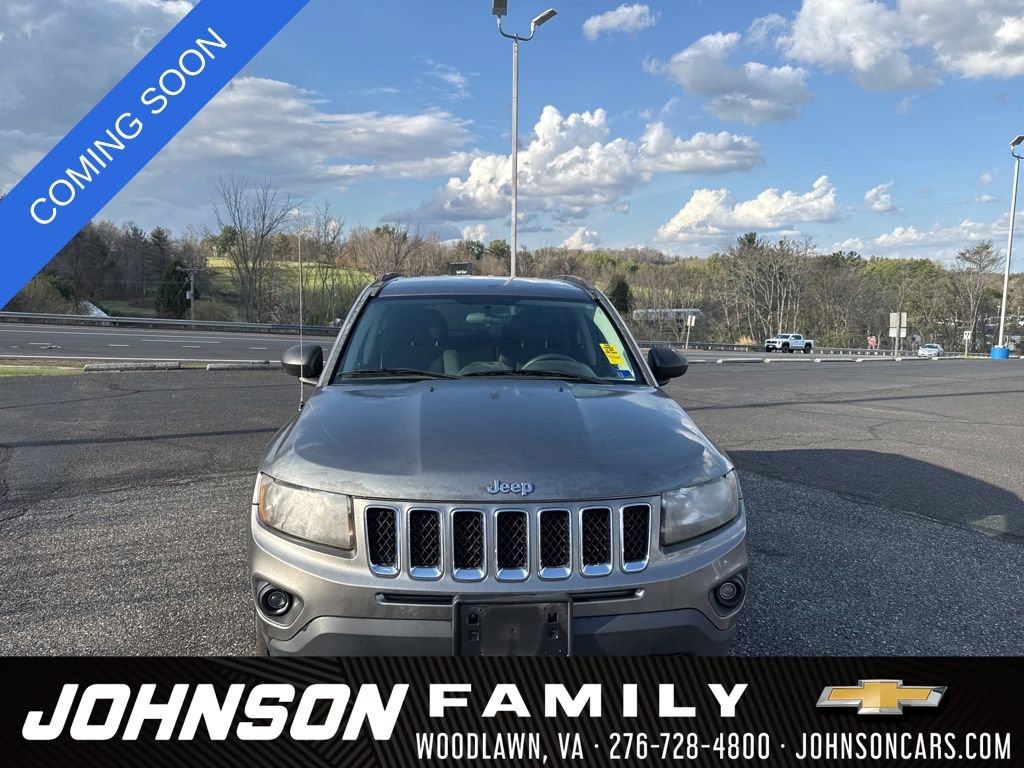 Used 2014 Jeep Compass Sport image 2