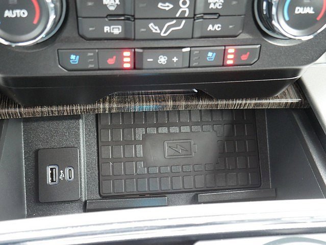 Used 2020 Ford F250 Lariat w/ Lariat Ultimate Package image 50