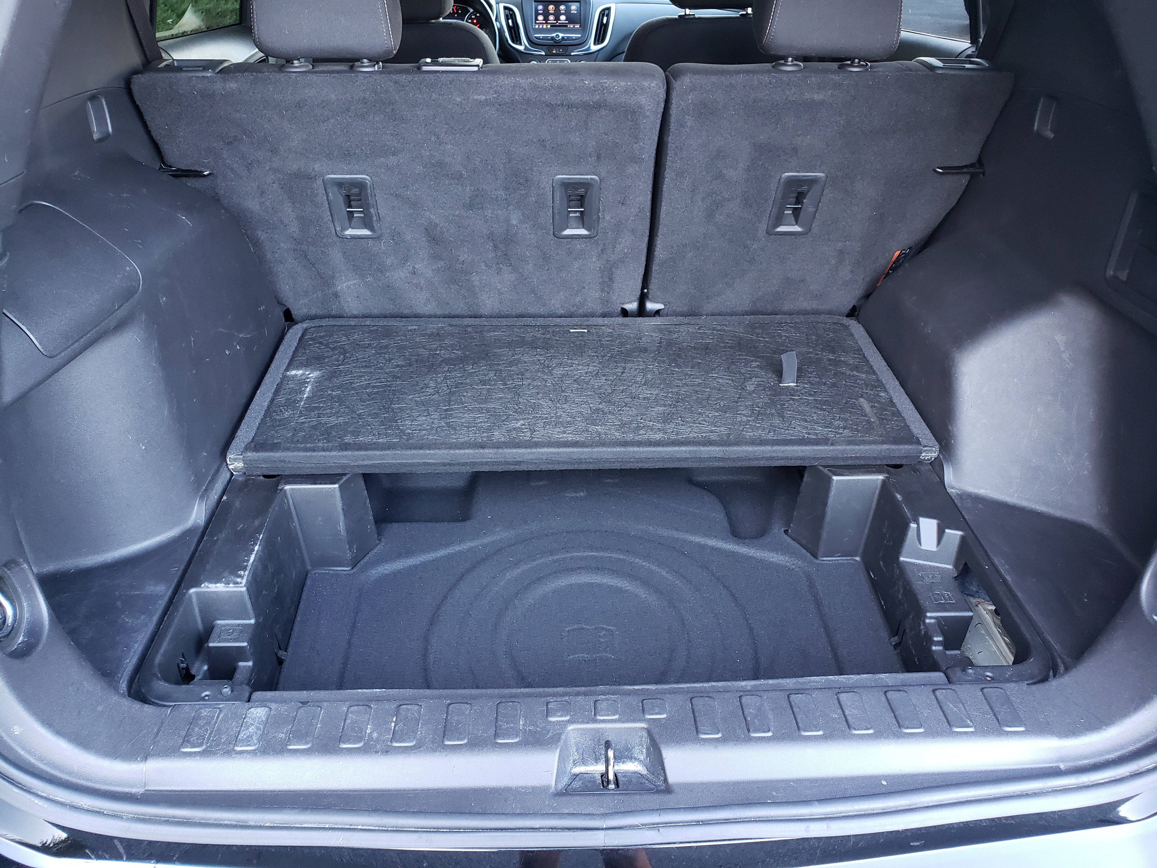 Used 2022 Chevrolet Equinox LT w/ Driver Convenience Package image 10