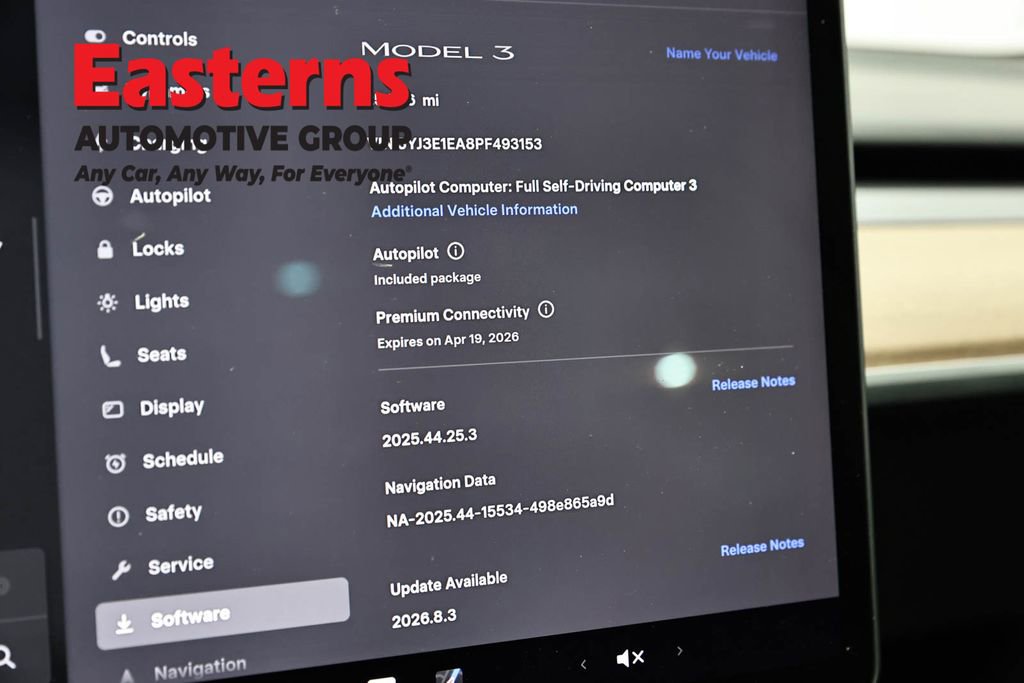 Used 2023 Tesla Model 3 Standard Range image 15