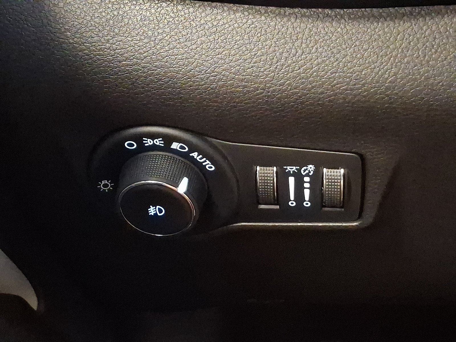 Certified 2025 Jeep Compass Limited AWD/4WD image 22