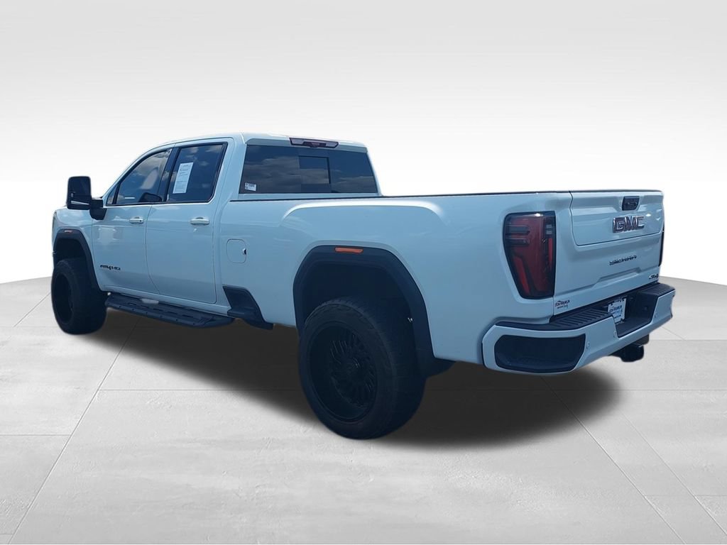 Used 2024 GMC Sierra 2500 AT4 w/ Technology Package AWD/4WD image 6