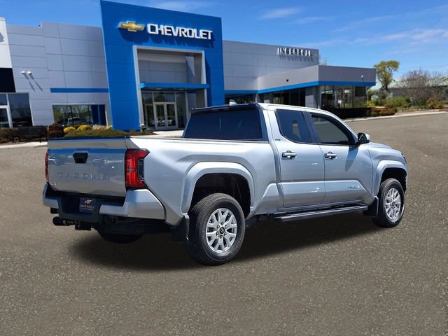 Used 2025 Toyota Tacoma SR5 AWD/4WD image 26