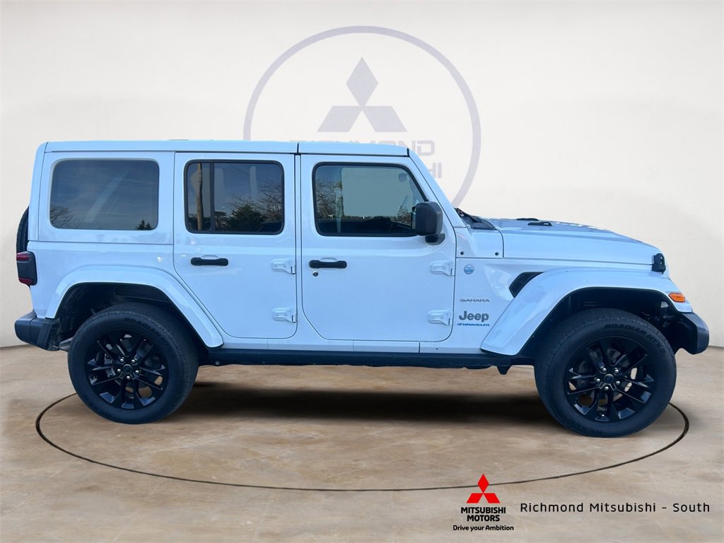 Used 2024 Jeep Wrangler Unlimited Sahara w/ Safety Group image 2