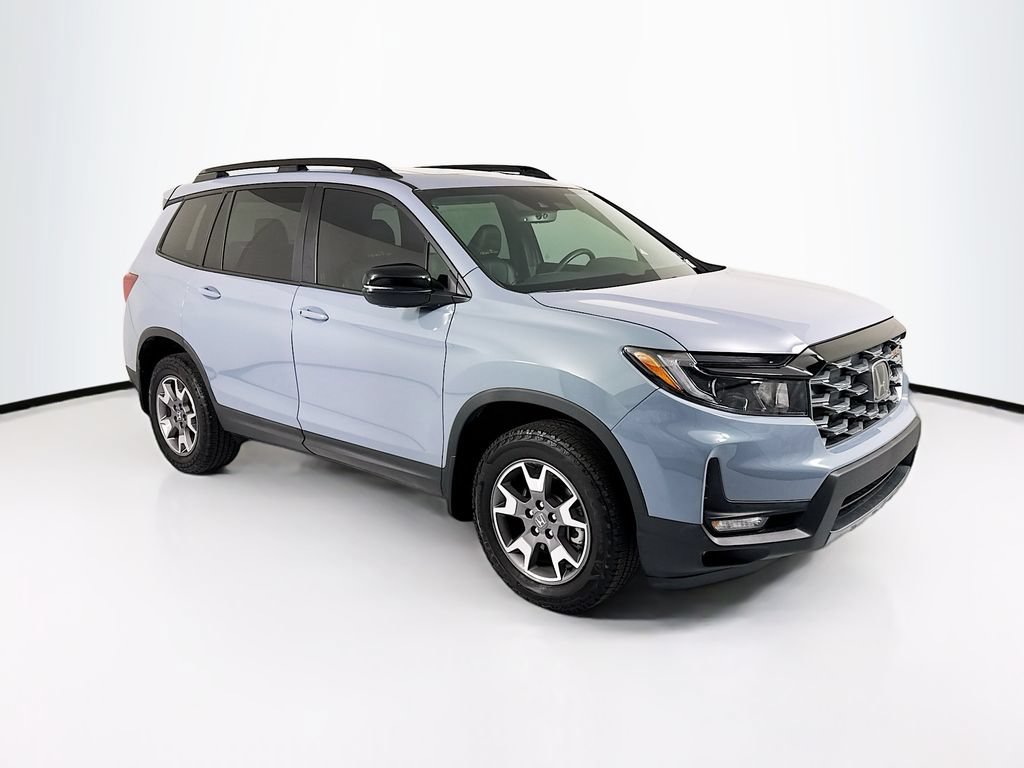Certified 2023 Honda Passport TrailSport image 3