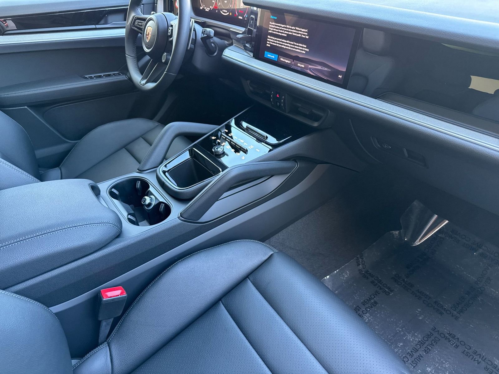 New 2026 Porsche Cayenne image 18