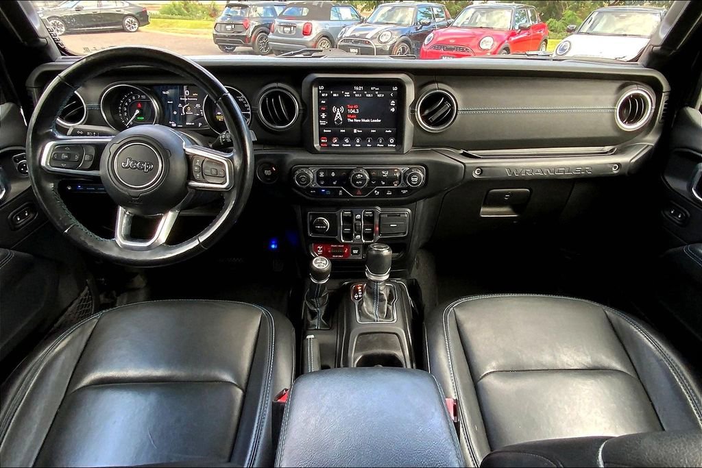 Used 2021 Jeep Wrangler Unlimited Rubicon 4xe w/ Dual Top Group image 15