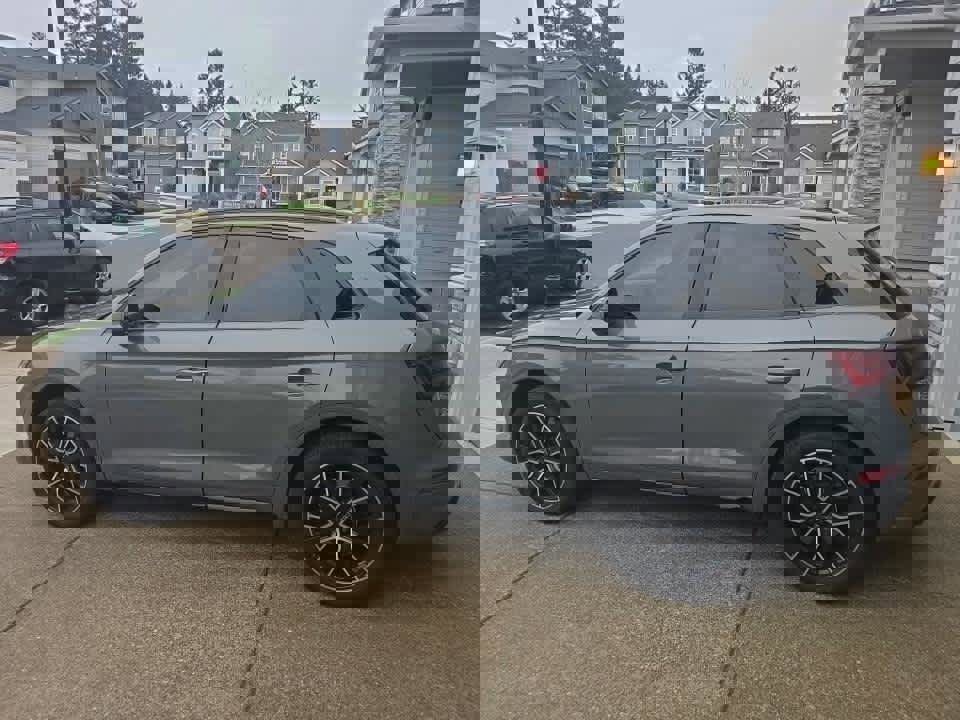 Used 2023 Audi SQ5 Premium Plus w/ Premium Plus Package image 6