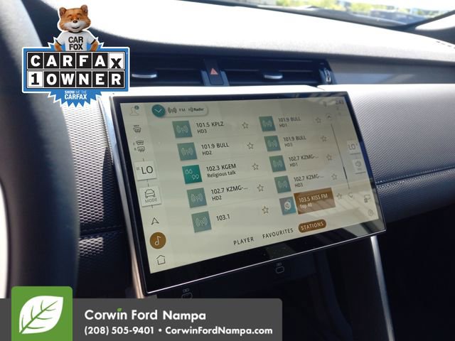 Used 2024 Land Rover Discovery Sport Dynamic SE AWD/4WD image 16