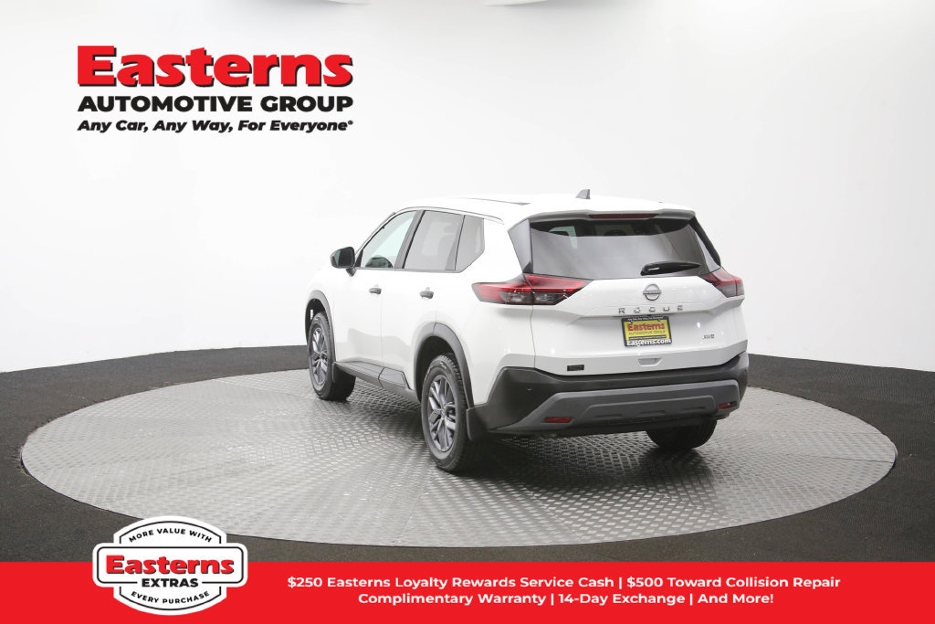 Used 2023 Nissan Rogue S AWD/4WD image 68