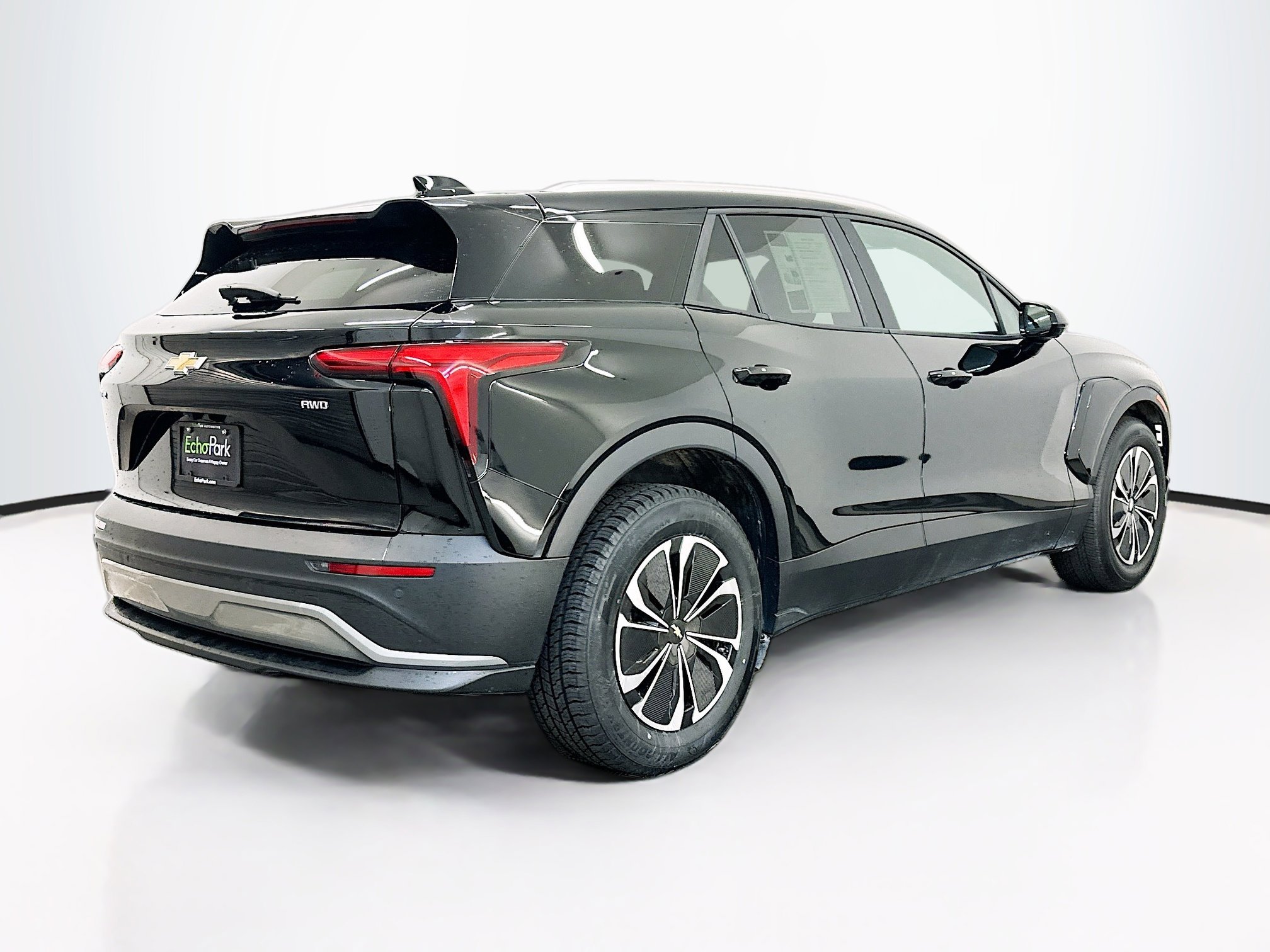 Used 2024 Chevrolet Blazer EV LT AWD/4WD image 9