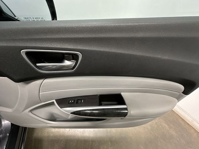 Used 2018 Acura TLX V6 image 22