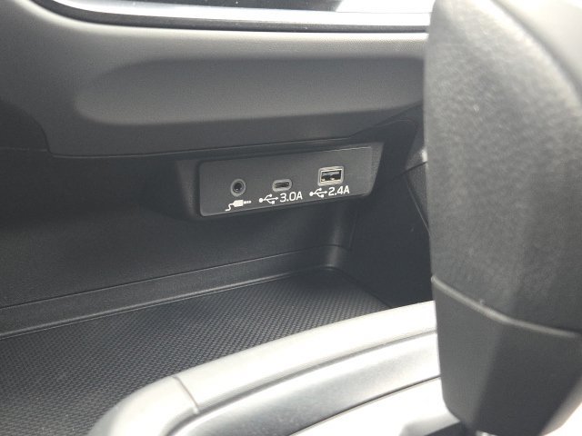 New 2026 Subaru Crosstrek 2.5i Premium AWD/4WD image 16