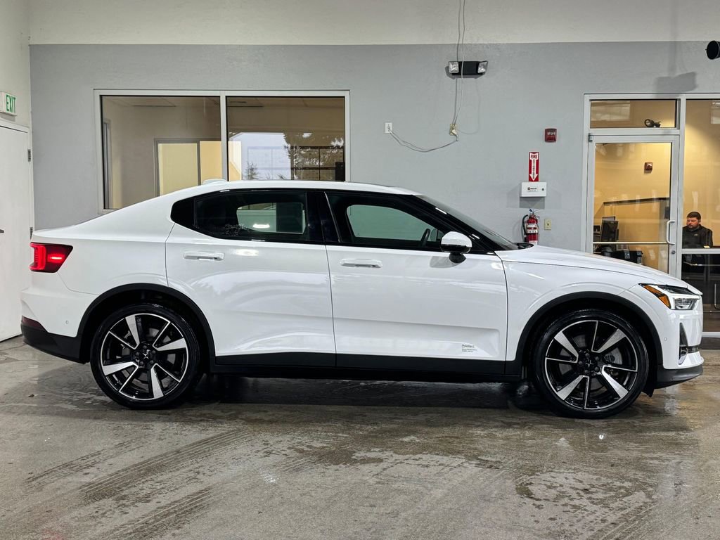 Used 2022 Polestar Polestar 2 w/ Plus Package image 4
