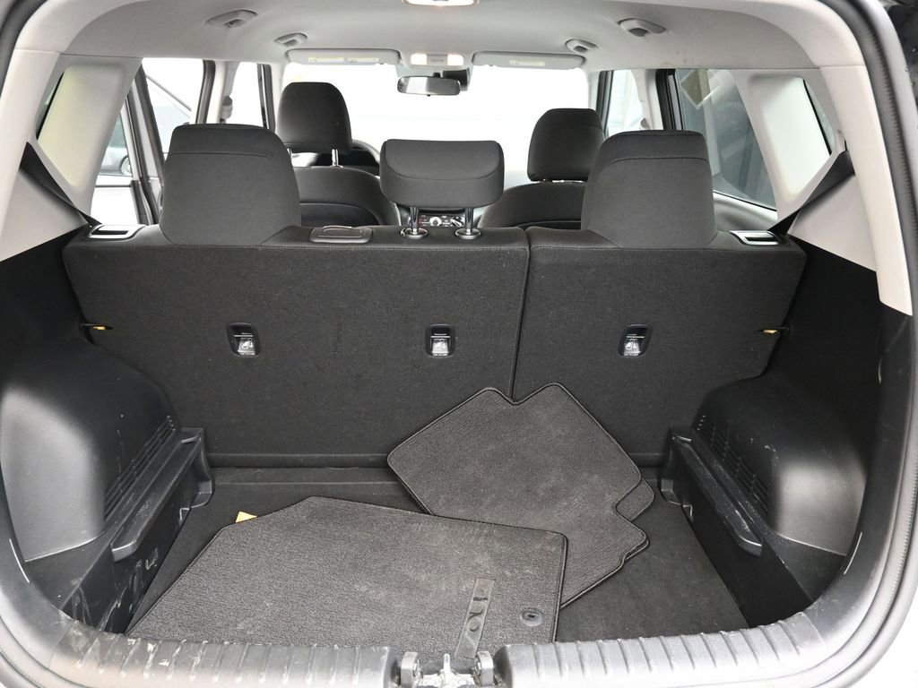 Used 2025 Kia Soul LX w/ LX Technology Package FWD image 18
