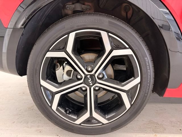 Used 2023 Kia Niro EX Touring FWD image 7