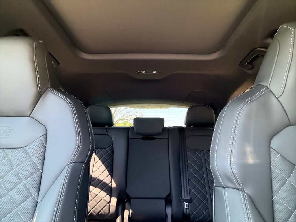 New 2026 Audi SQ8 Premium Plus AWD/4WD image 39