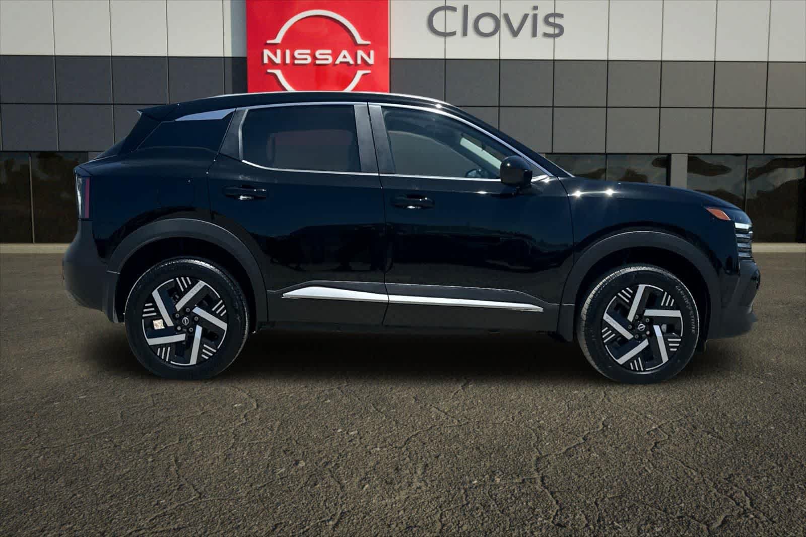New 2026 Nissan Kicks SV FWD image 9