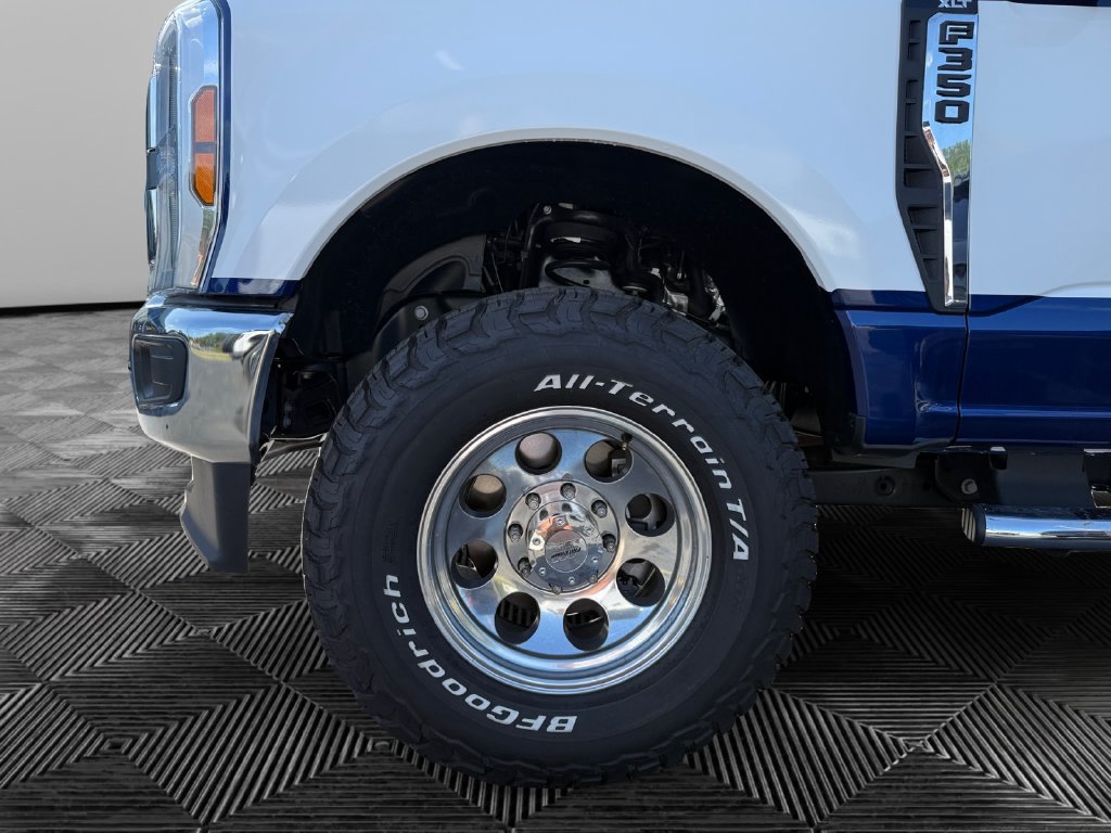 New 2026 Ford F350 XLT w/ 360-Degree Camera Package AWD/4WD image 13
