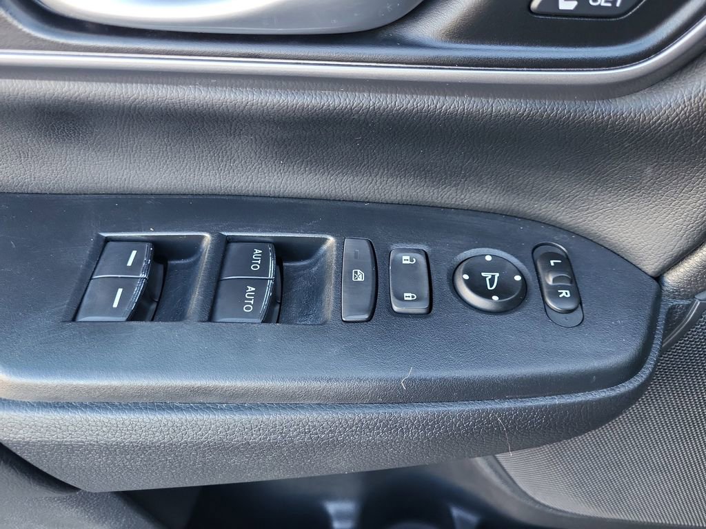 Used 2019 Honda CR-V EX-L image 11