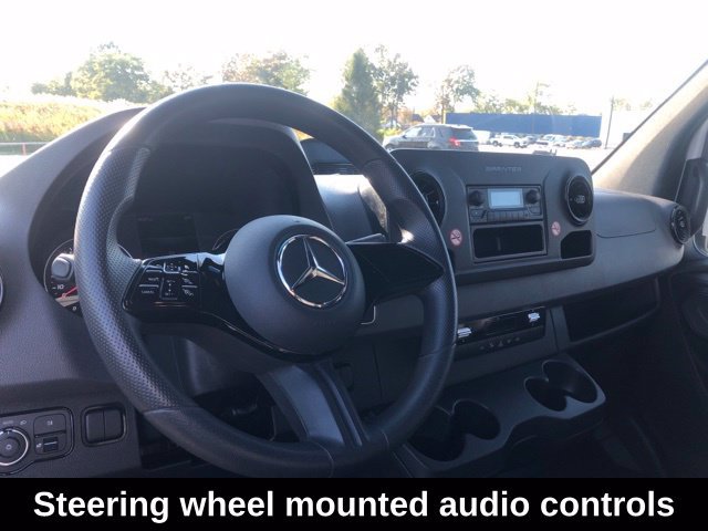 Used 2025 Mercedes-Benz Sprinter 2500 image 13