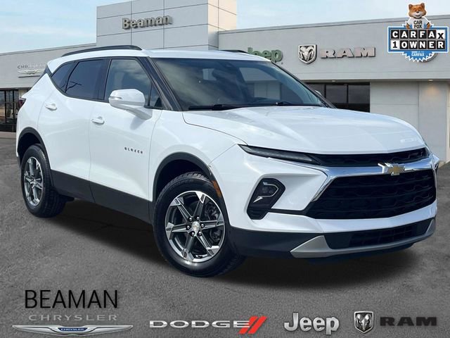 Used 2024 Chevrolet Blazer LT FWD image 1