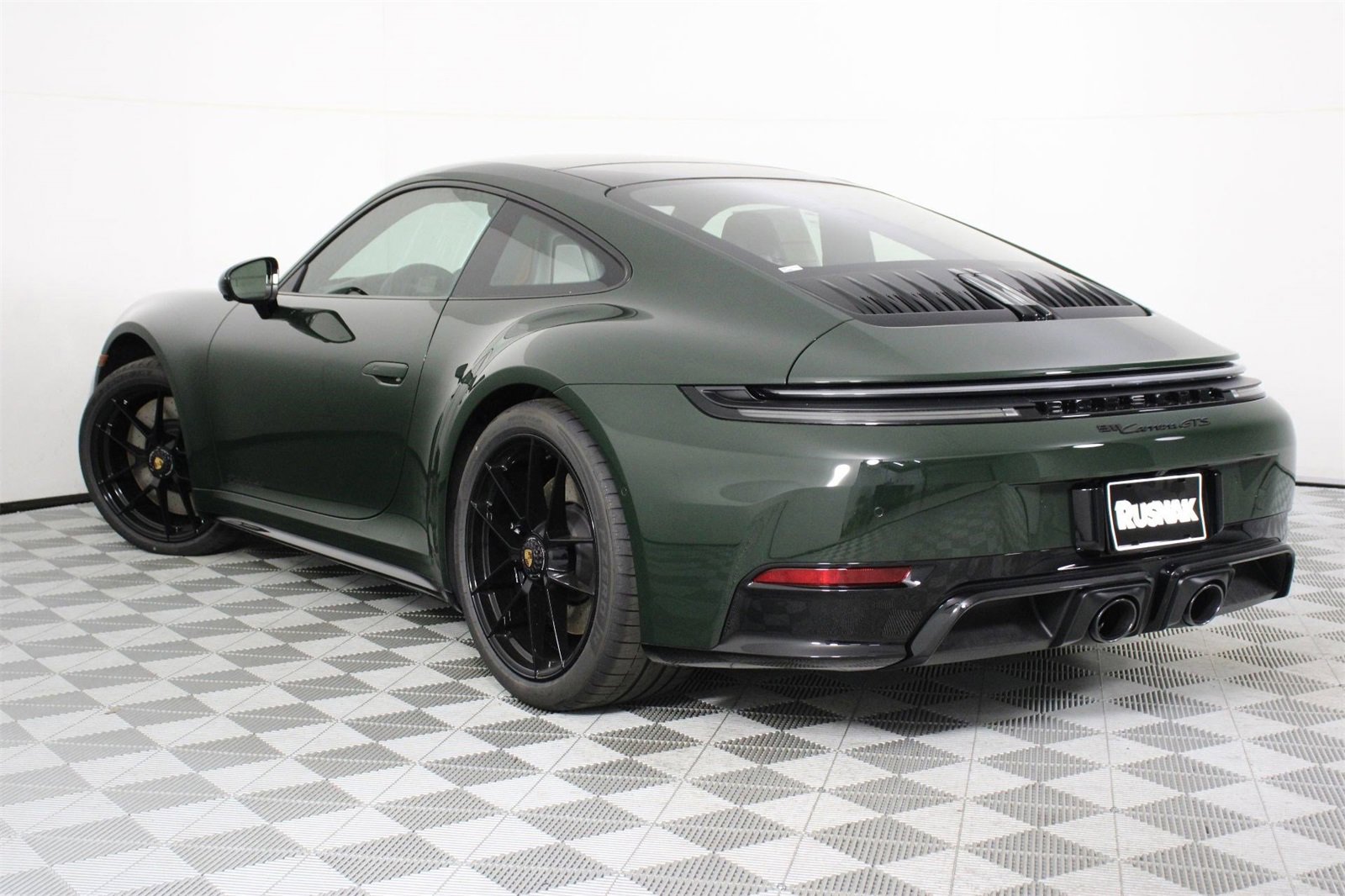 New 2026 Porsche 911 Carrera GTS image 3