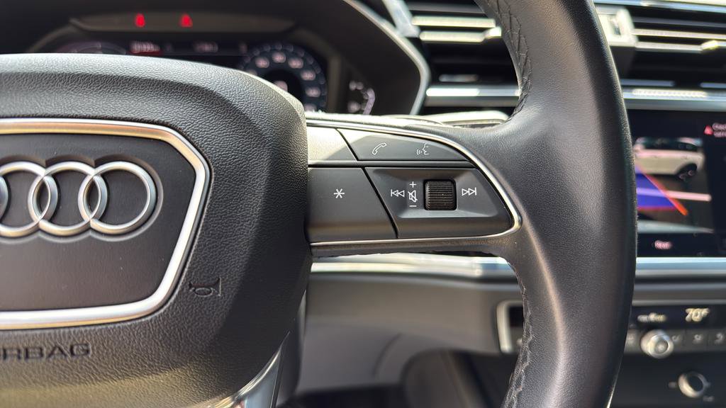 Used 2022 Audi Q3 2.0T Premium image 24
