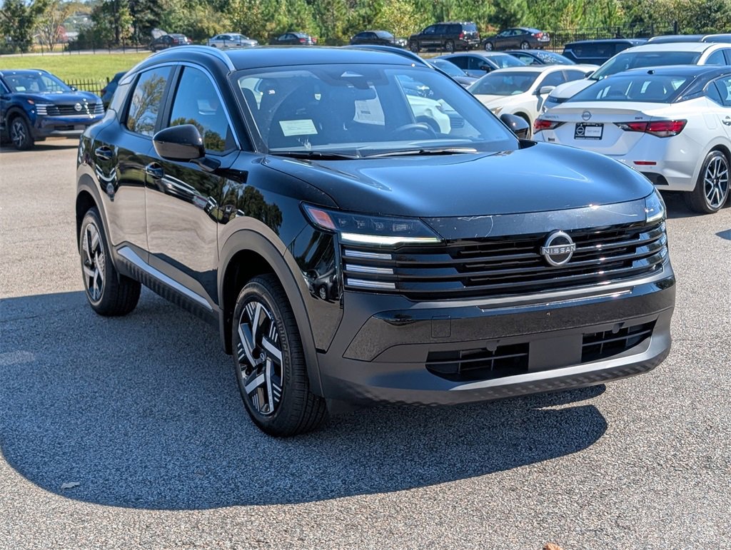New 2026 Nissan Kicks SV image 3