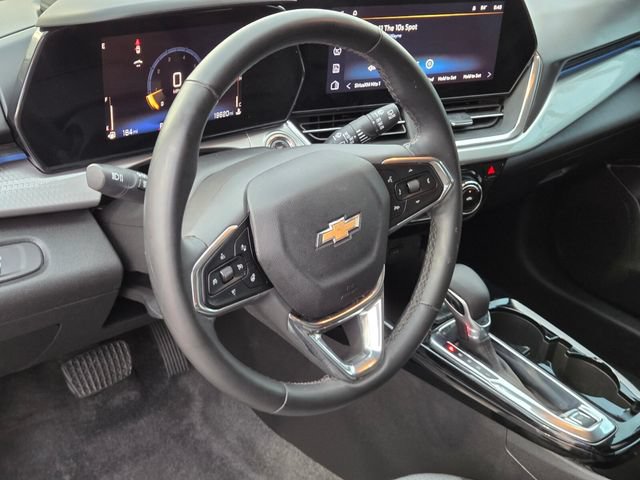 Certified 2025 Chevrolet Trax LT w/ Driver Confidence Package FWD image 18
