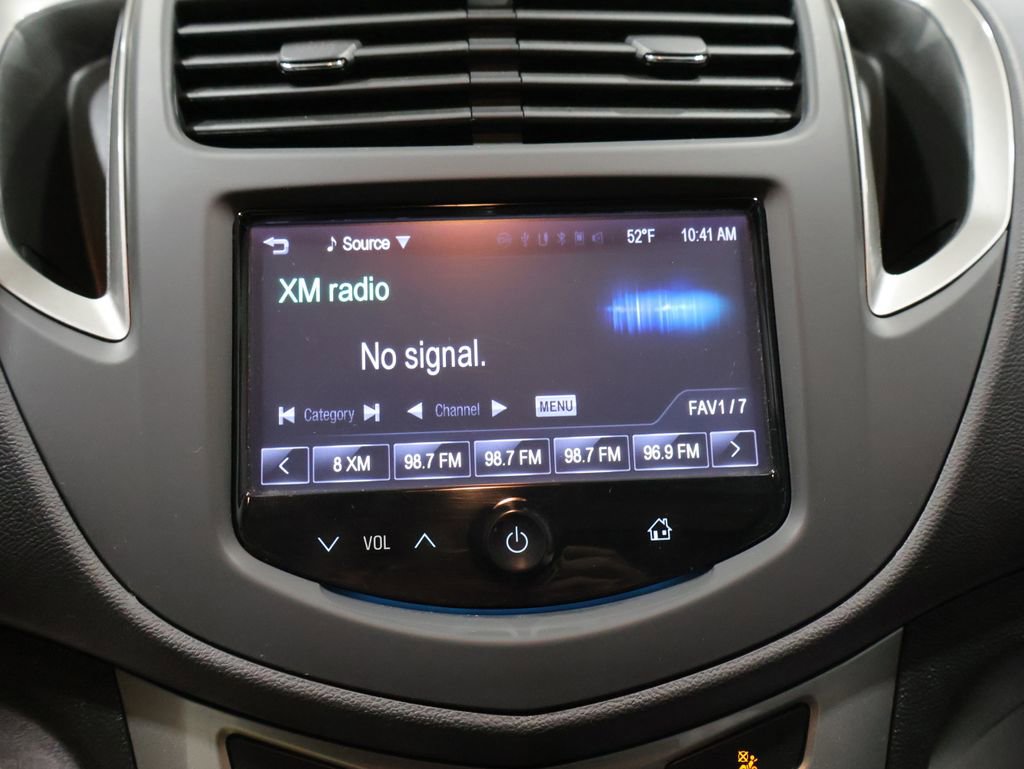 Used 2015 Chevrolet Trax LT image 24