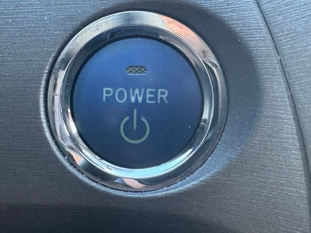 Used 2015 Toyota Prius Two FWD image 21