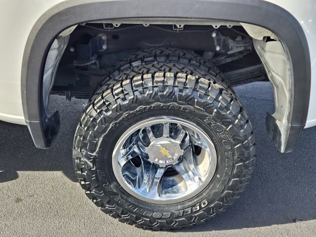 Used 2024 Chevrolet Silverado 3500 LT image 8