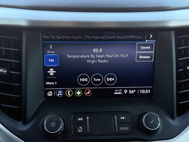 Used 2020 GMC Acadia SLE w/ Driver Convenience Package FWD image 11