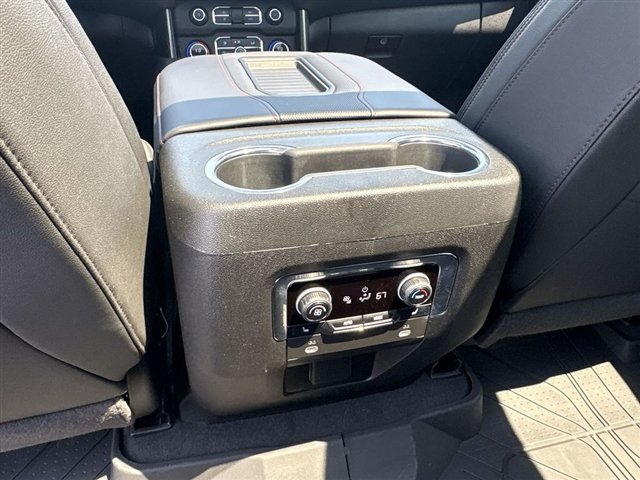 Certified 2023 Chevrolet Suburban RST w/ Luxury Package AWD/4WD image 22