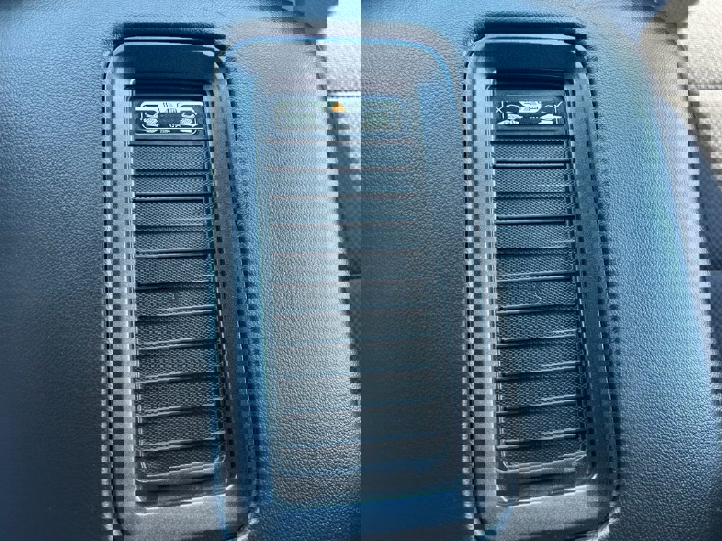 Used 2018 Chevrolet Silverado 1500 LT w/ All Star Edition image 16