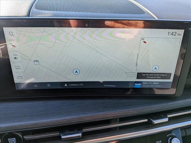 Used 2024 Hyundai Santa Fe Limited image 14