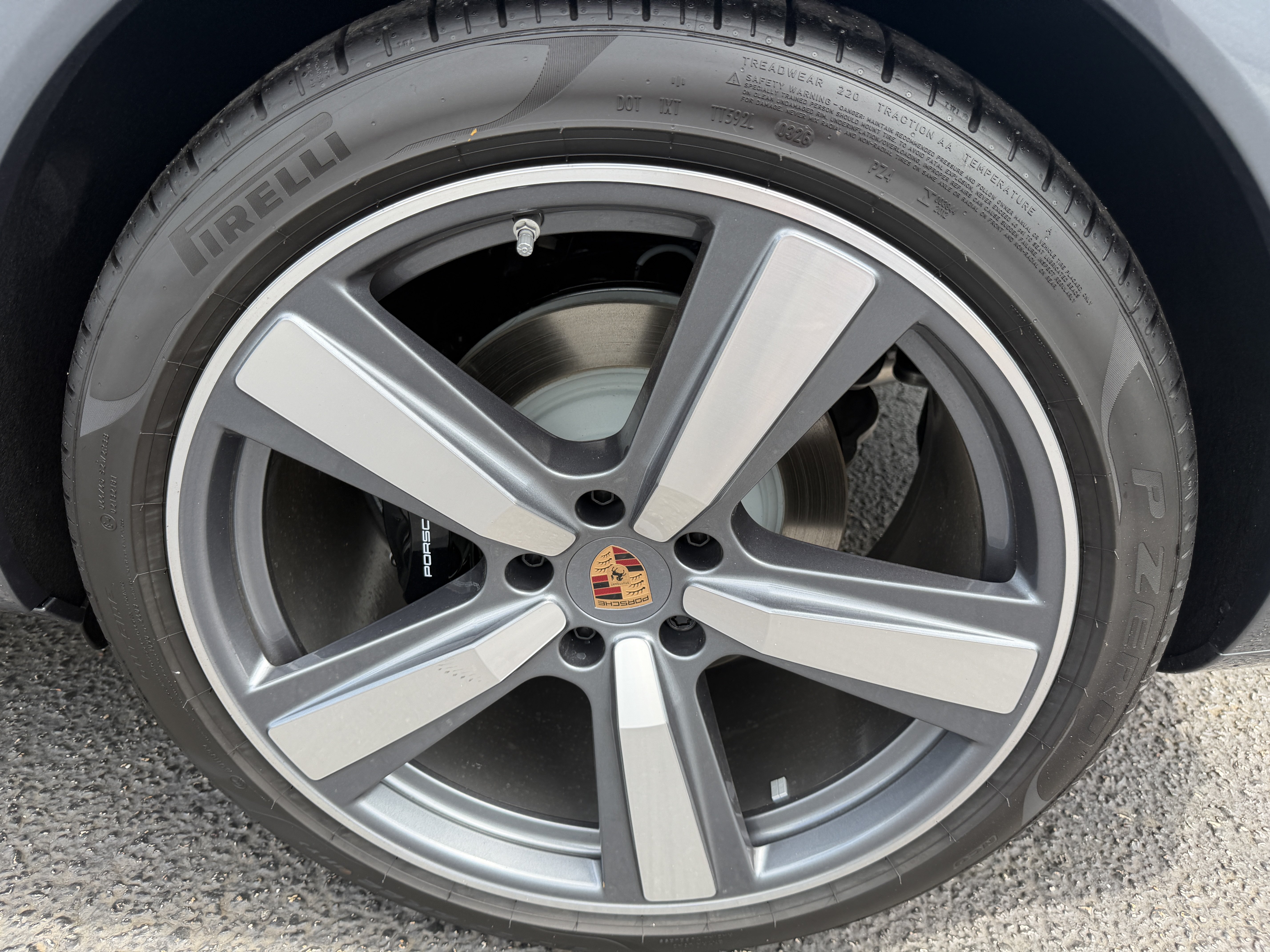 New 2026 Porsche Cayenne S AWD/4WD image 9