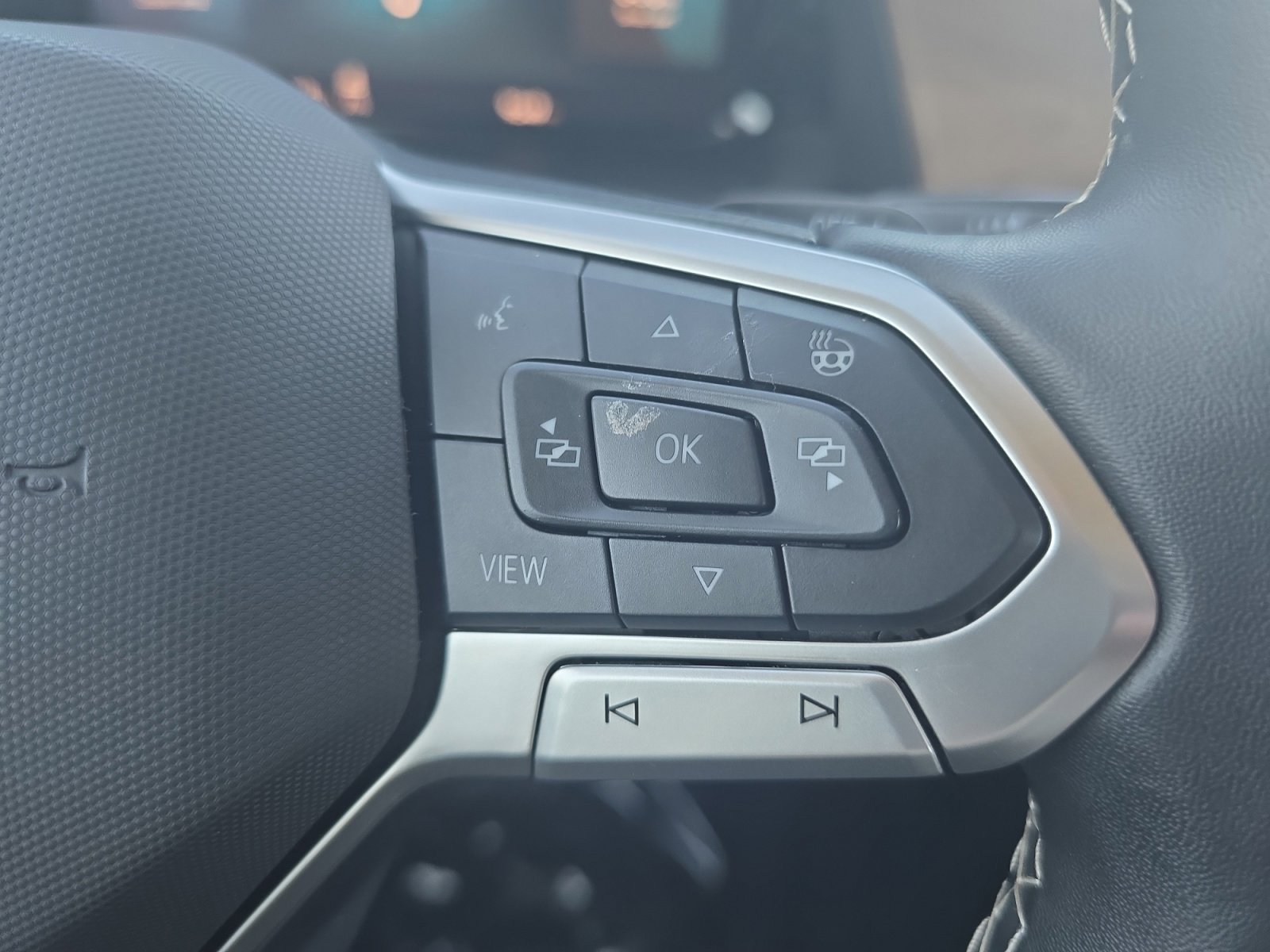 Used 2025 Volkswagen Atlas SE image 7