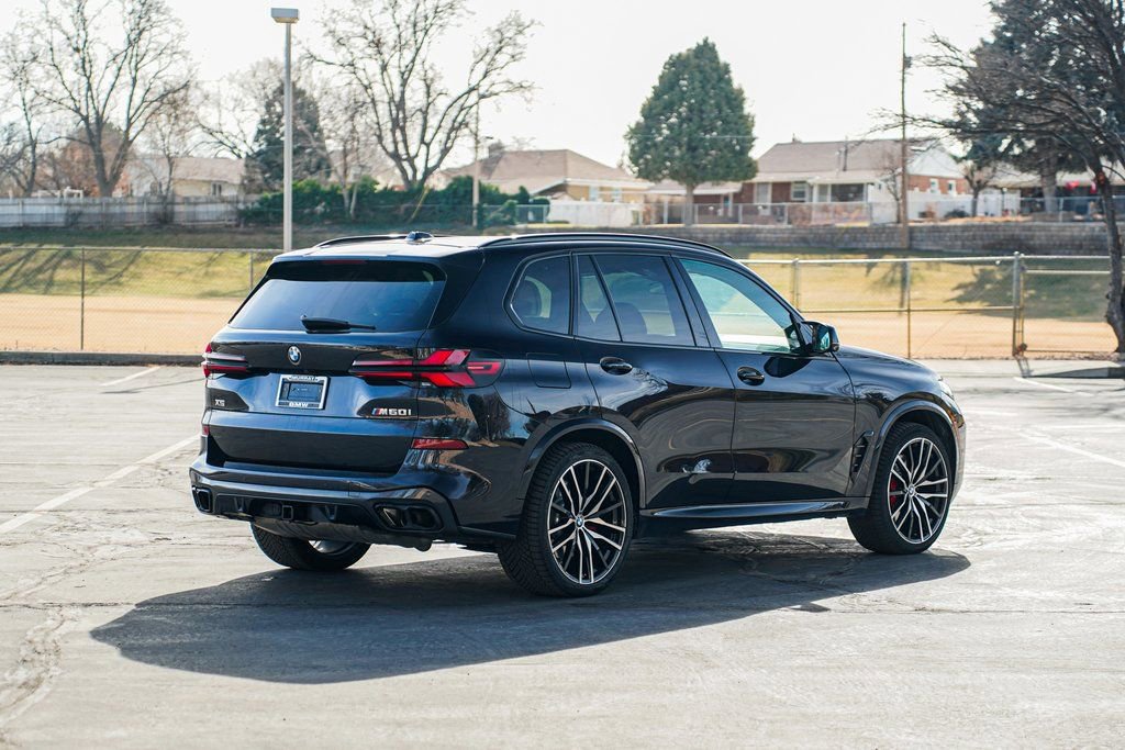 Certified 2025 BMW X5 M60i image 5