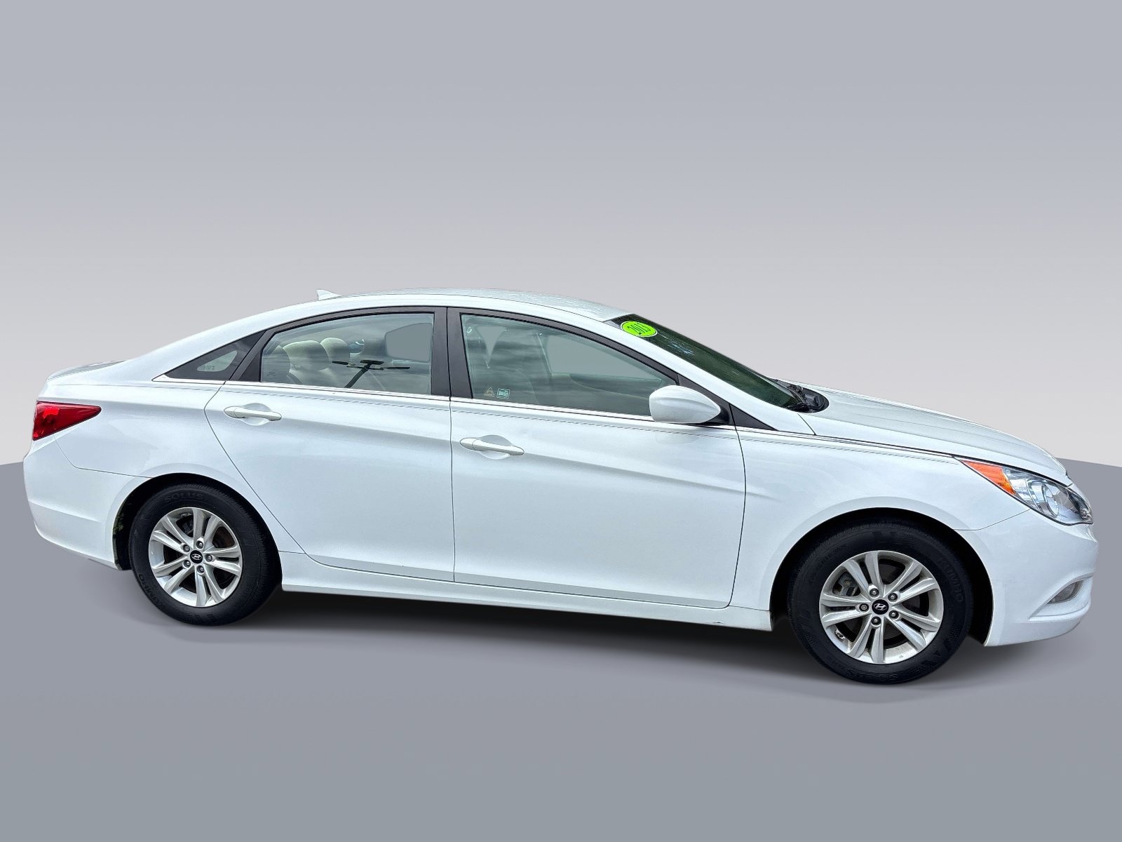 Used 2013 Hyundai Sonata GLS w/ Popular Equipment Pkg FWD image 2