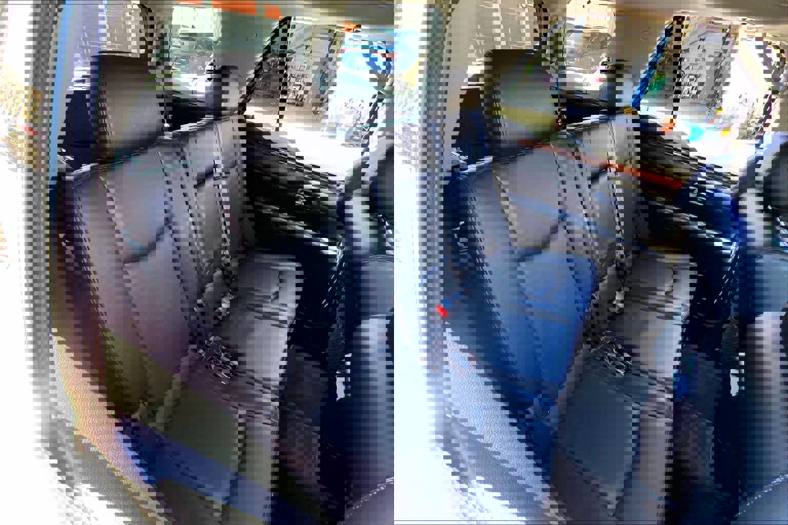 Used 2008 Cadillac SRX AWD w/ Theater Package image 17