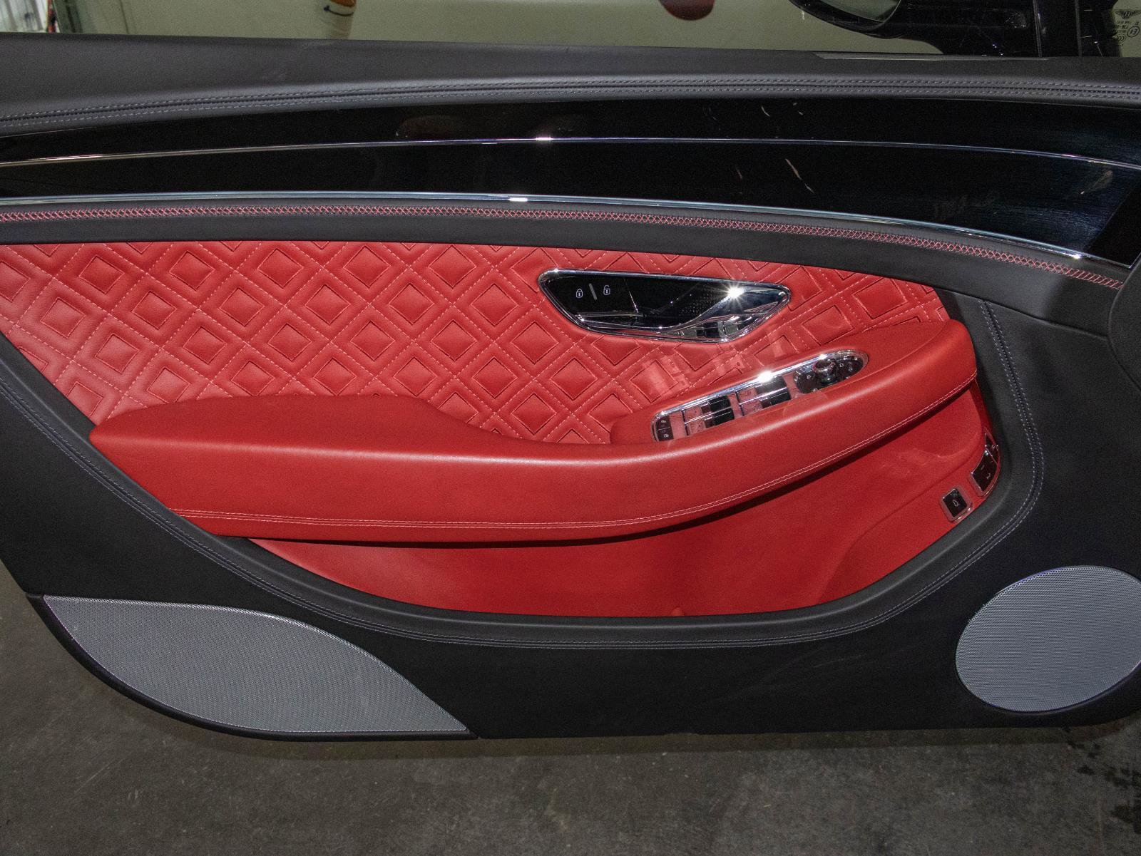 Used 2021 Bentley Continental GT image 10