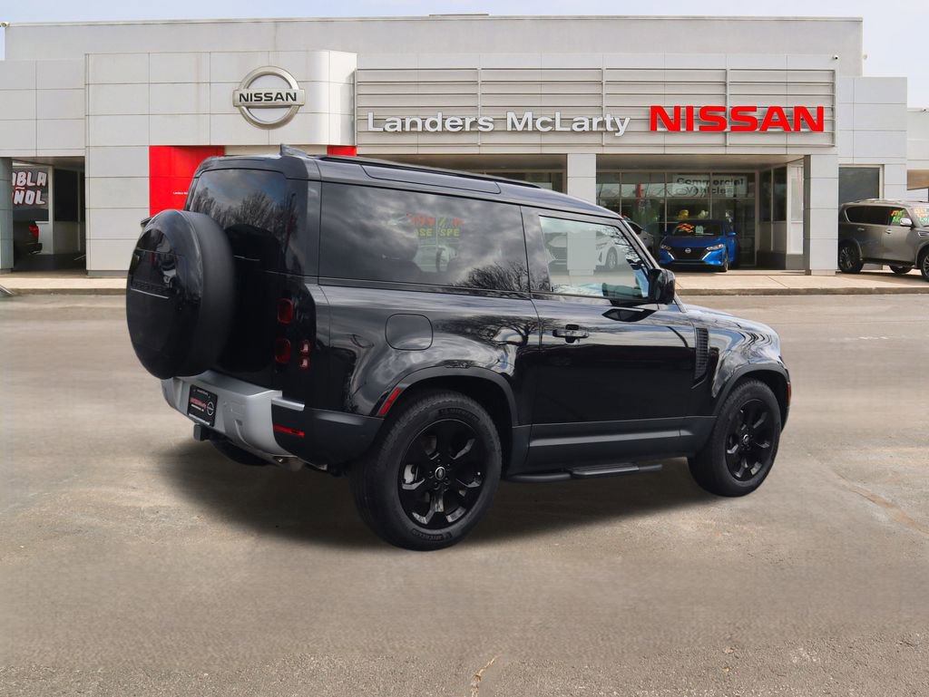 Used 2025 Land Rover Defender 90 S image 3