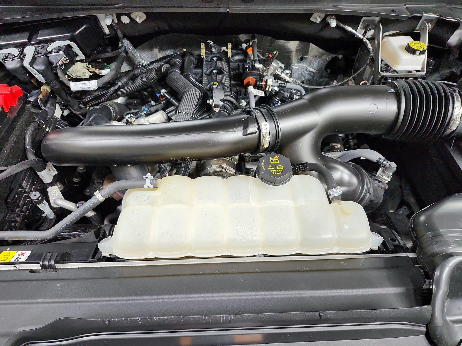 Used 2025 Ford Expedition Active AWD/4WD image 18