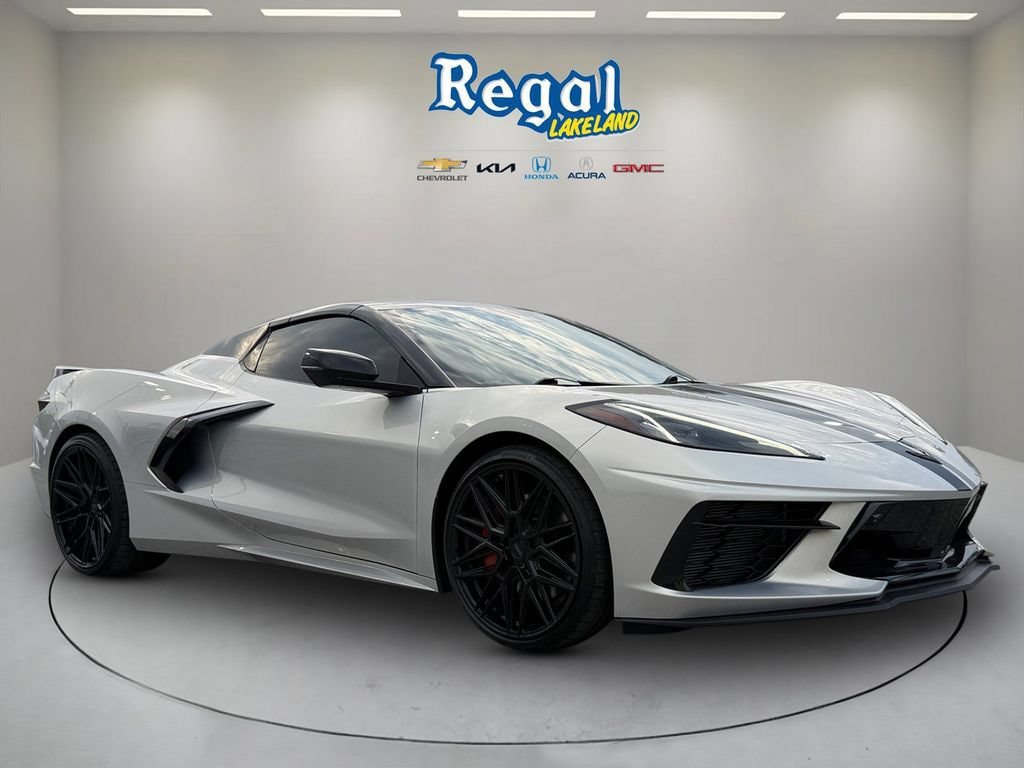 Used 2024 Chevrolet Corvette Stingray Premium Conv w/ Z51 Performance Package RWD image 1